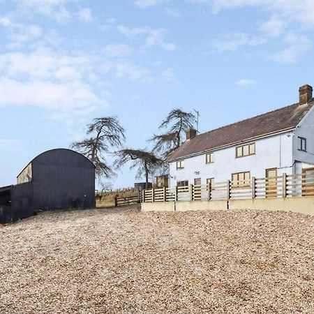 Upper Caerfaelog Farmhouse Llanbister Kültér fotó